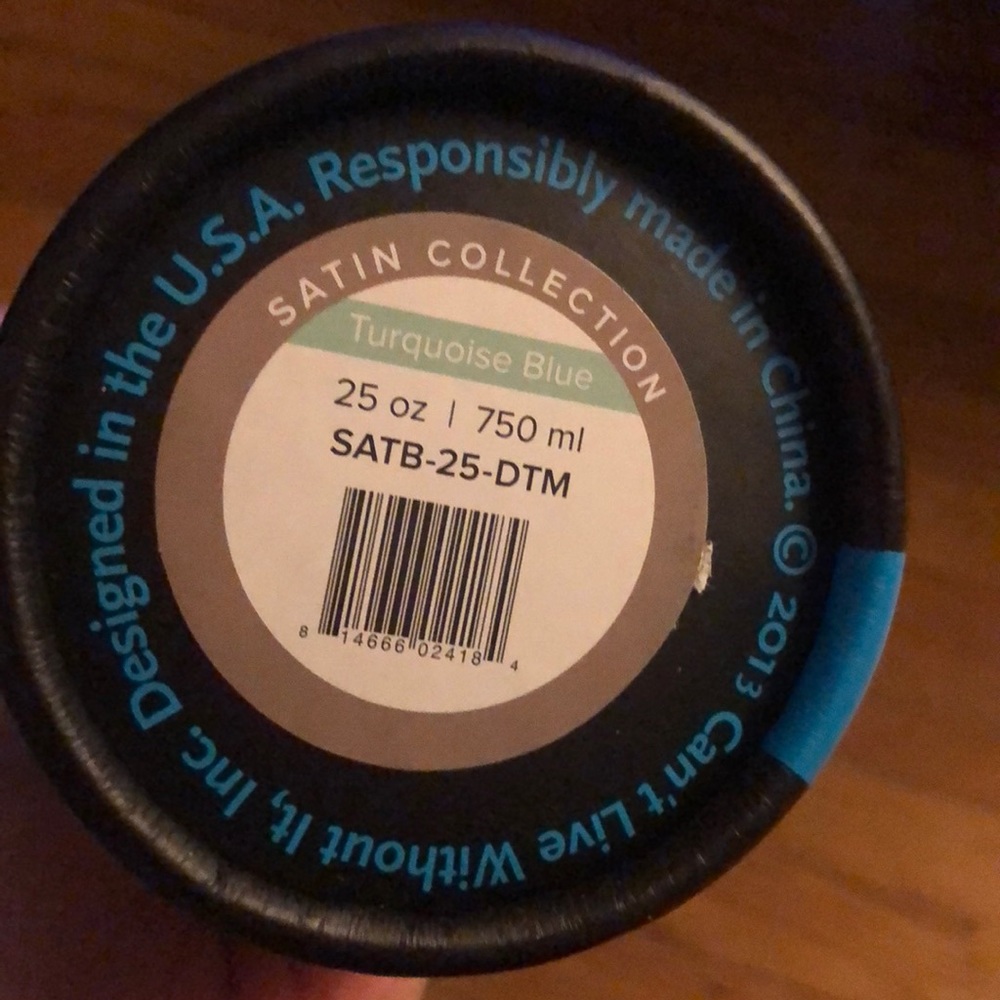 S’well Turquoise Blue Insulated Bottle, 25 ounces - Picture 8 of 8